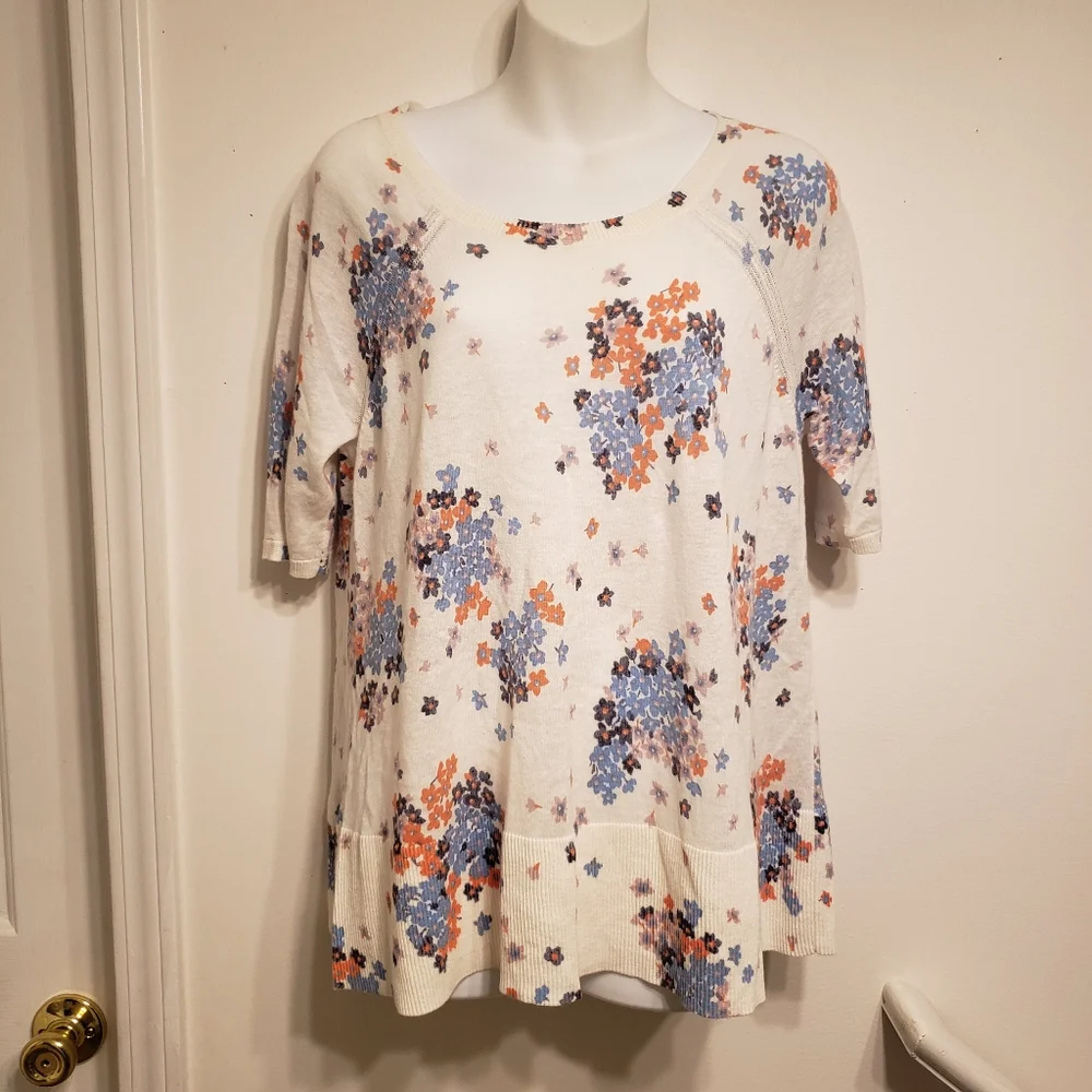 Ann Taylor LOFT sweater size M